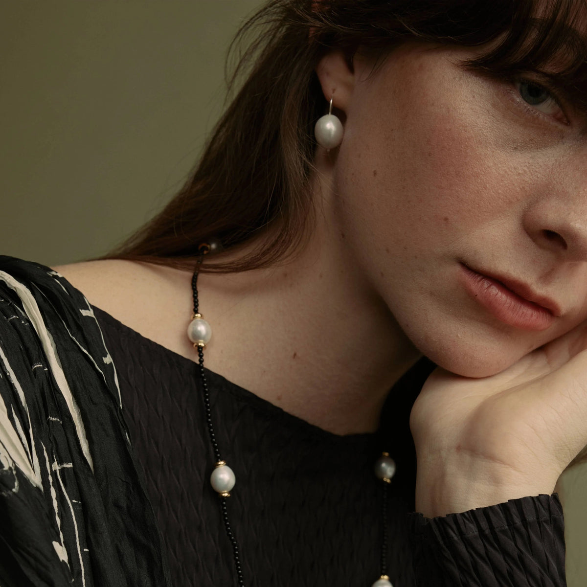 Jasmin Sparrow / Palais Grand Pearl Earrings