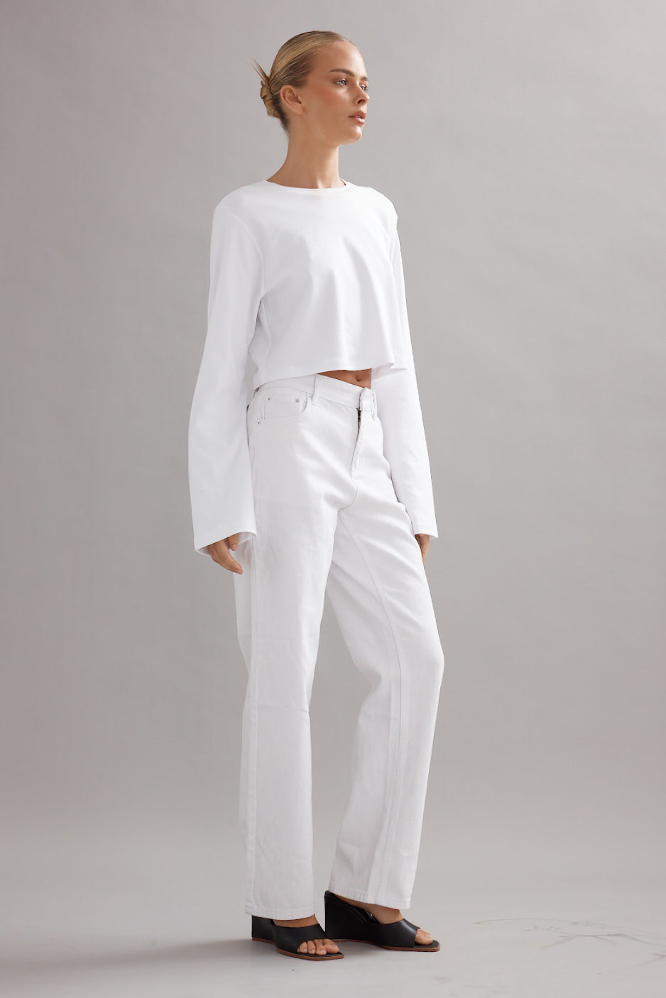 Club CC Cropped Long Sleeve Tee