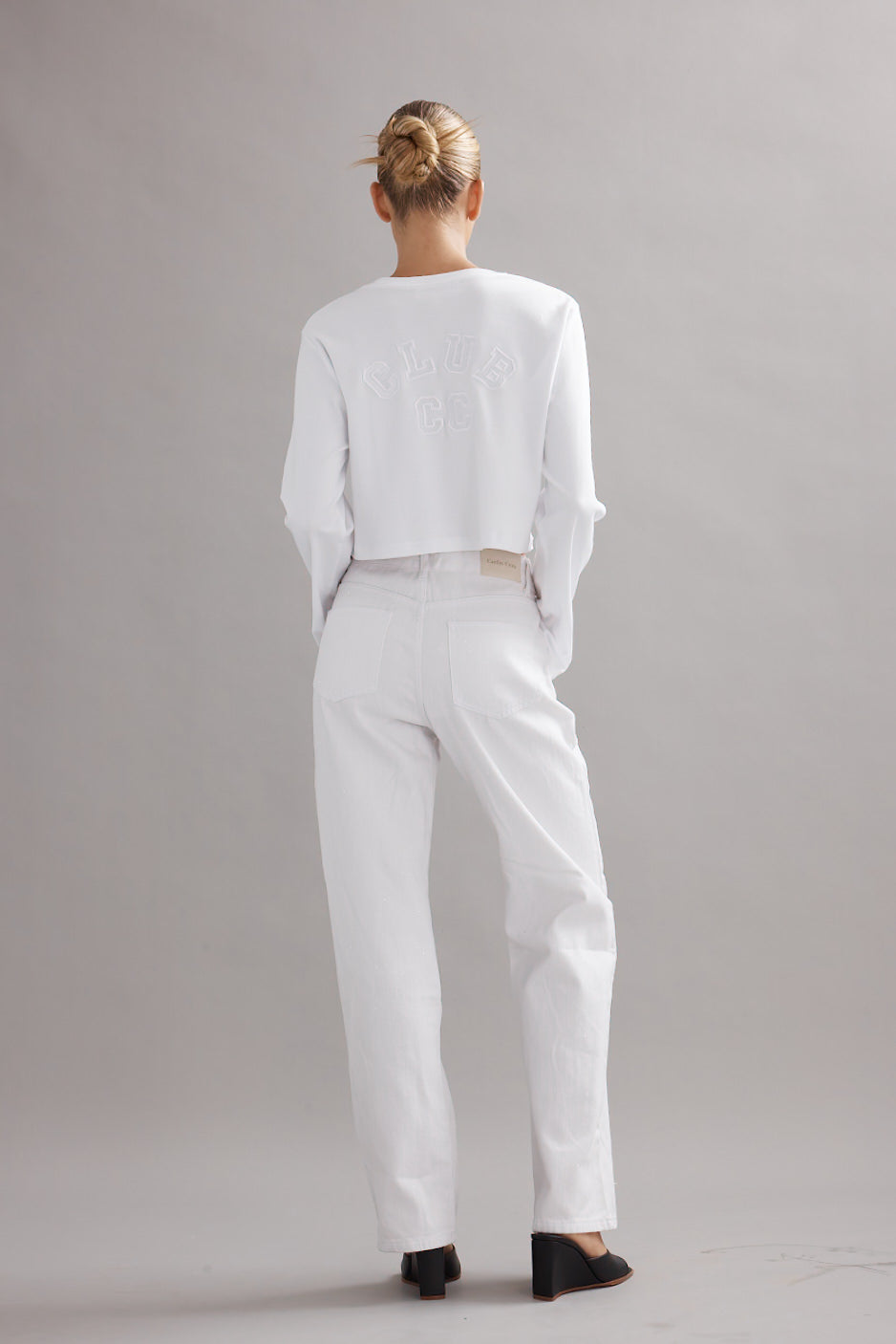 Club CC Cropped Long Sleeve Tee