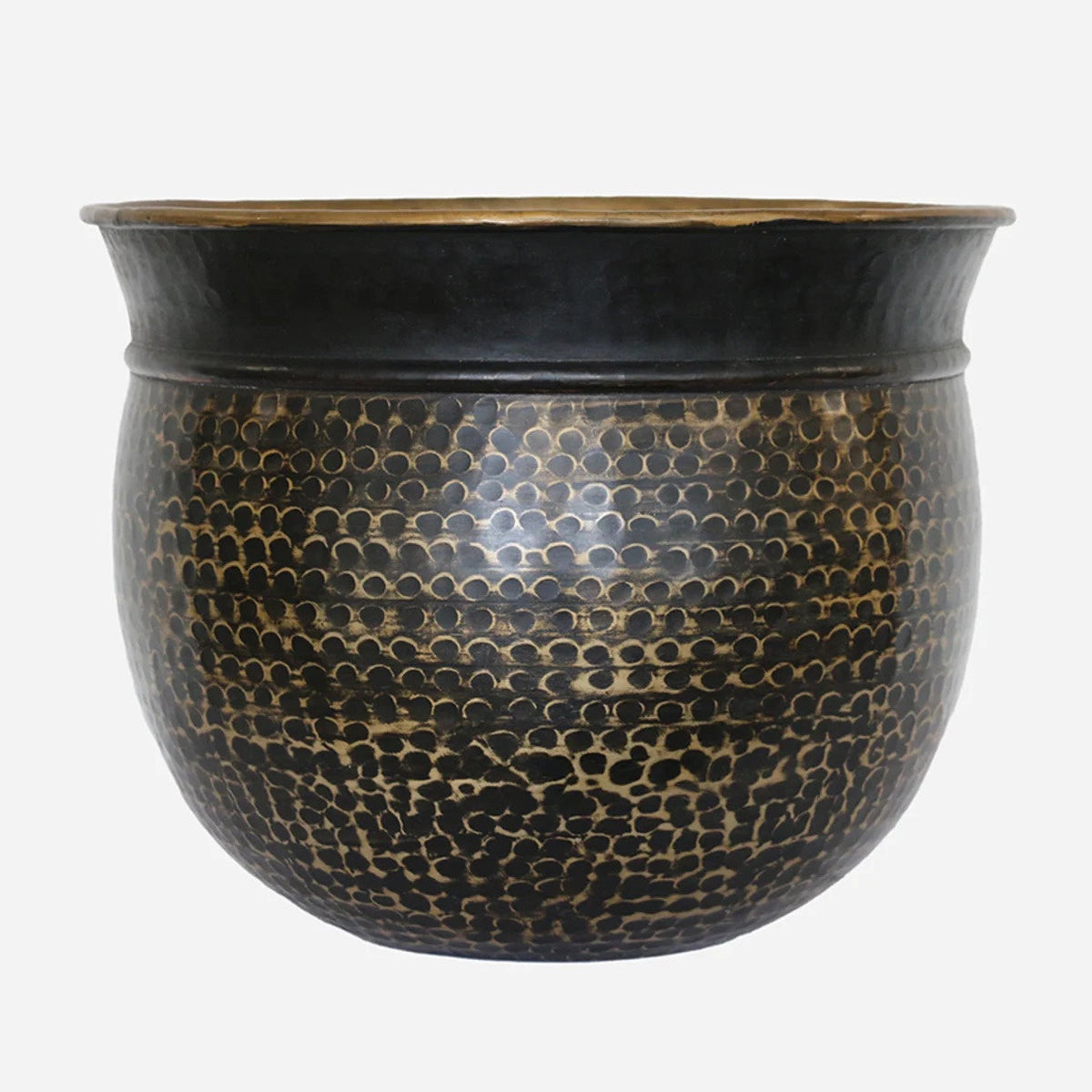 Nile Beaten Urn / Planter