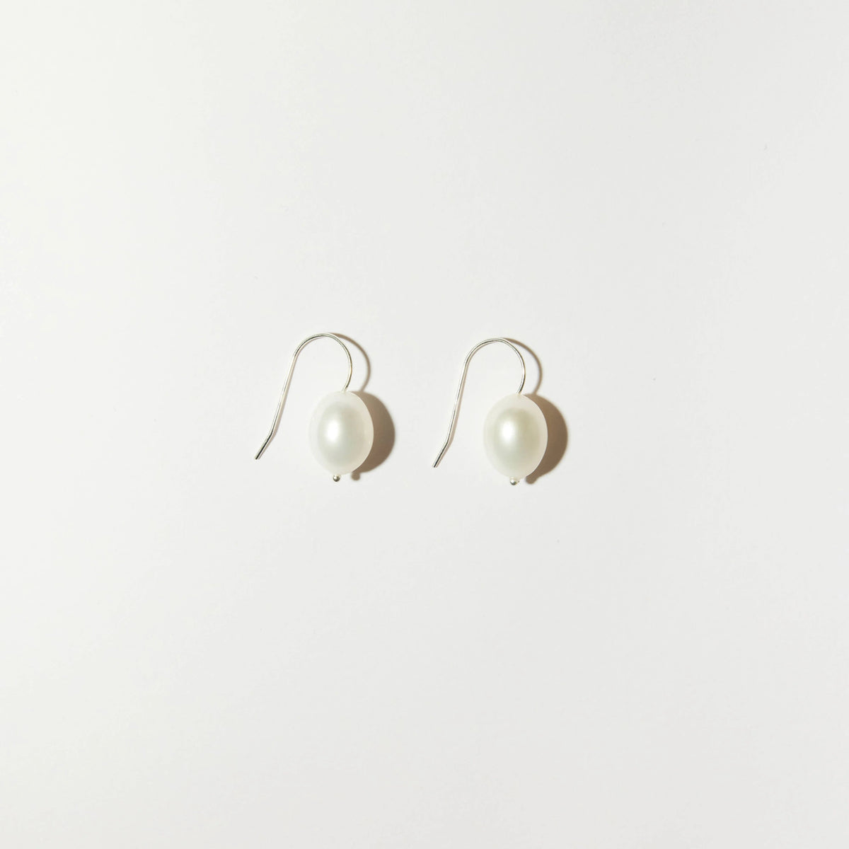 Jasmin Sparrow / Palais Mini Pearl Earrings