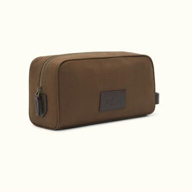 RM Williams / Hawkesbury Washbag / Dark Brown