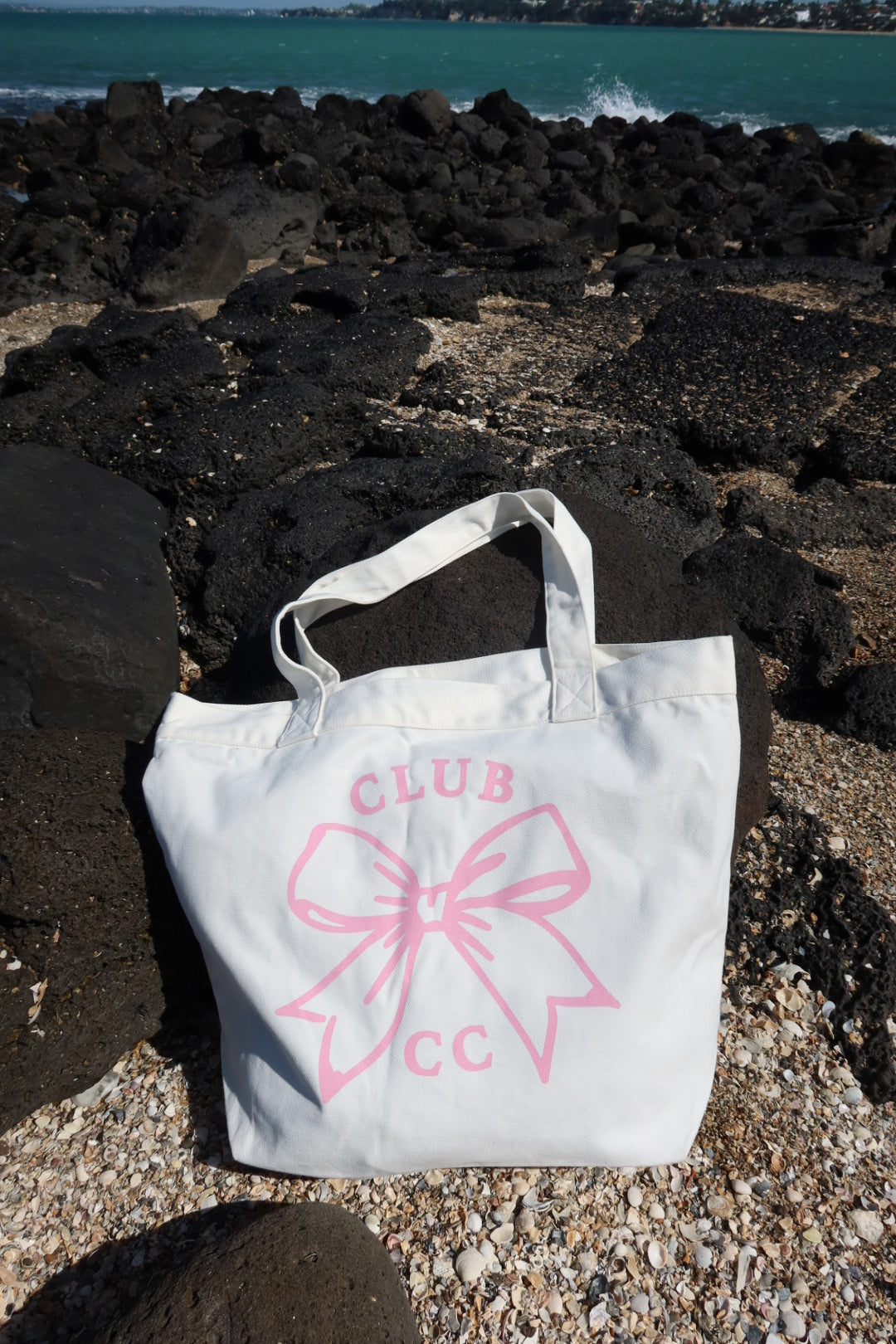 Club CC Bow Tote