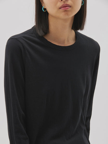 Bassike / Regular Scoop Hem Longsleeve T-Shirt / Black