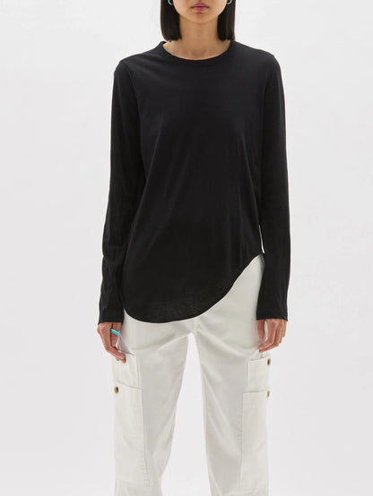 Bassike / Regular Scoop Hem Longsleeve T-Shirt / Black