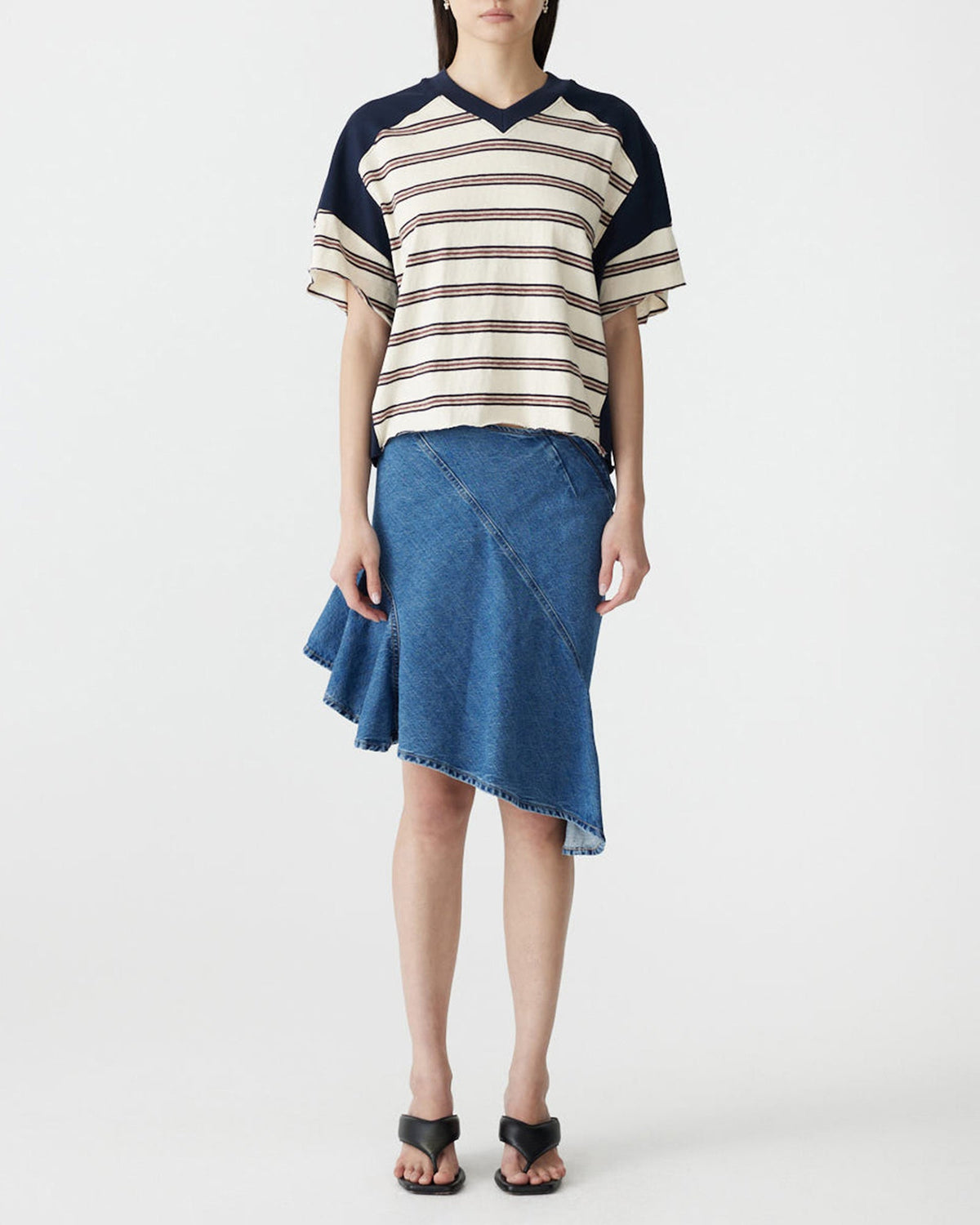Bassike / Stripe Contrast V-Neck T-Shirt / Navy + Red + Natural