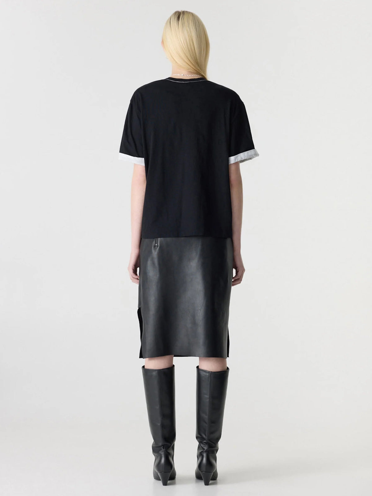 Bassike / Slouch Turnback T-Shirt / Black + White