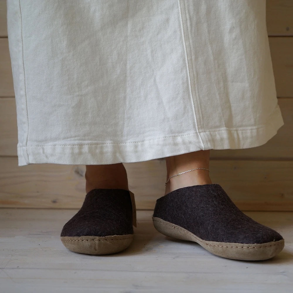 Glerups / Slip-on / Charcoal / Leather Sole