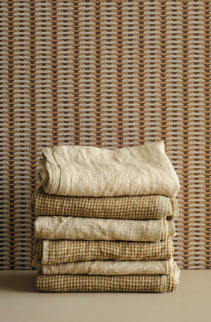 Bianca Lorenne / Linen Tea Towel / Sepia Houndstooth