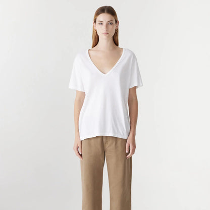 Bassike / Classic V-Neck T-Shirt / White
