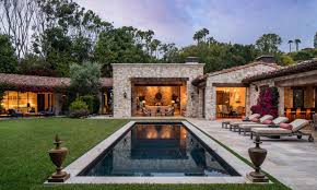 Shaping The World As A Home / The Houses And Gardens Of Eric Evens