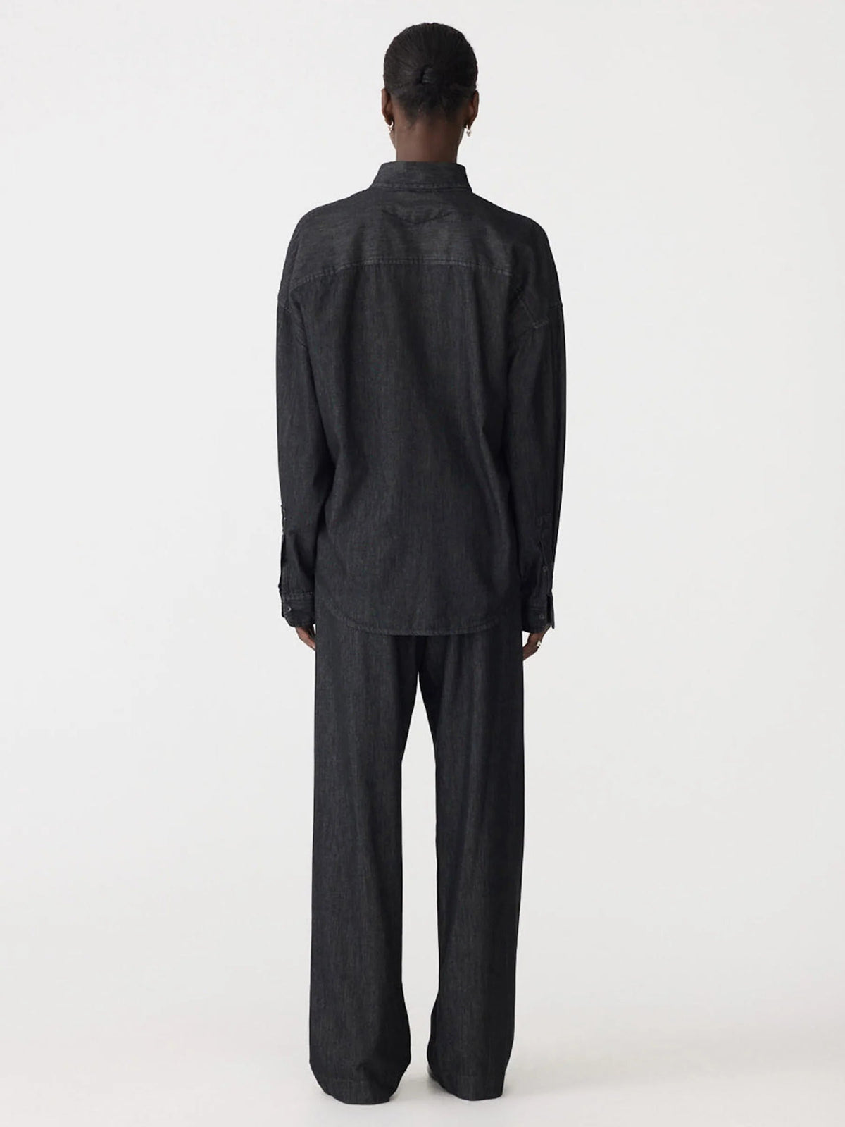 Bassike / Minimal Chambray Shirt / Washed Black